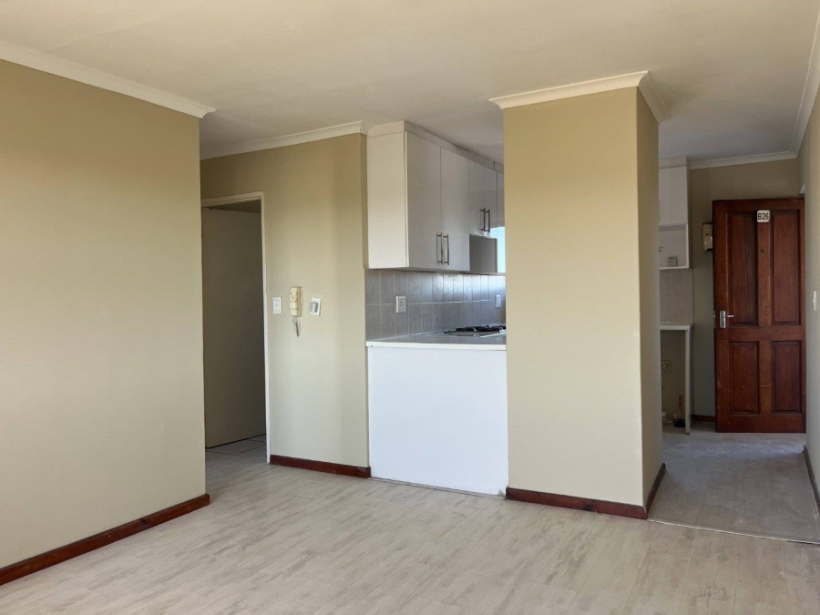 2 Bedroom Property for Sale in Parklands Western Cape